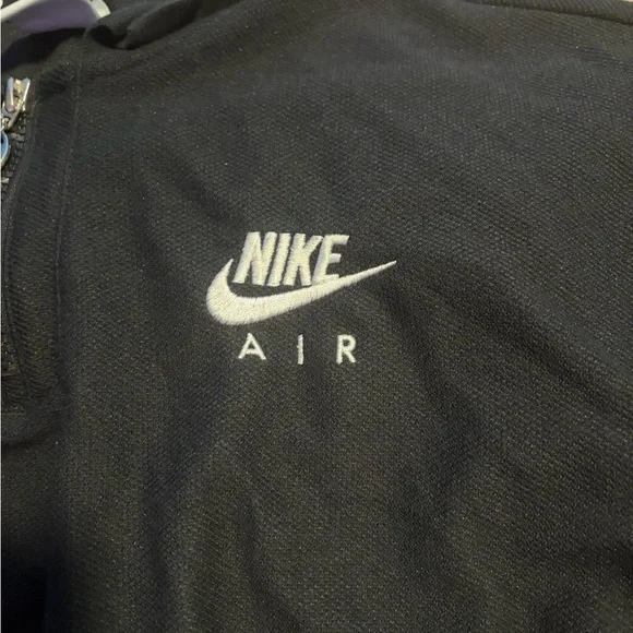 Nike Black Air Half-Zip Cropped Jacket - Picture 3 of 3